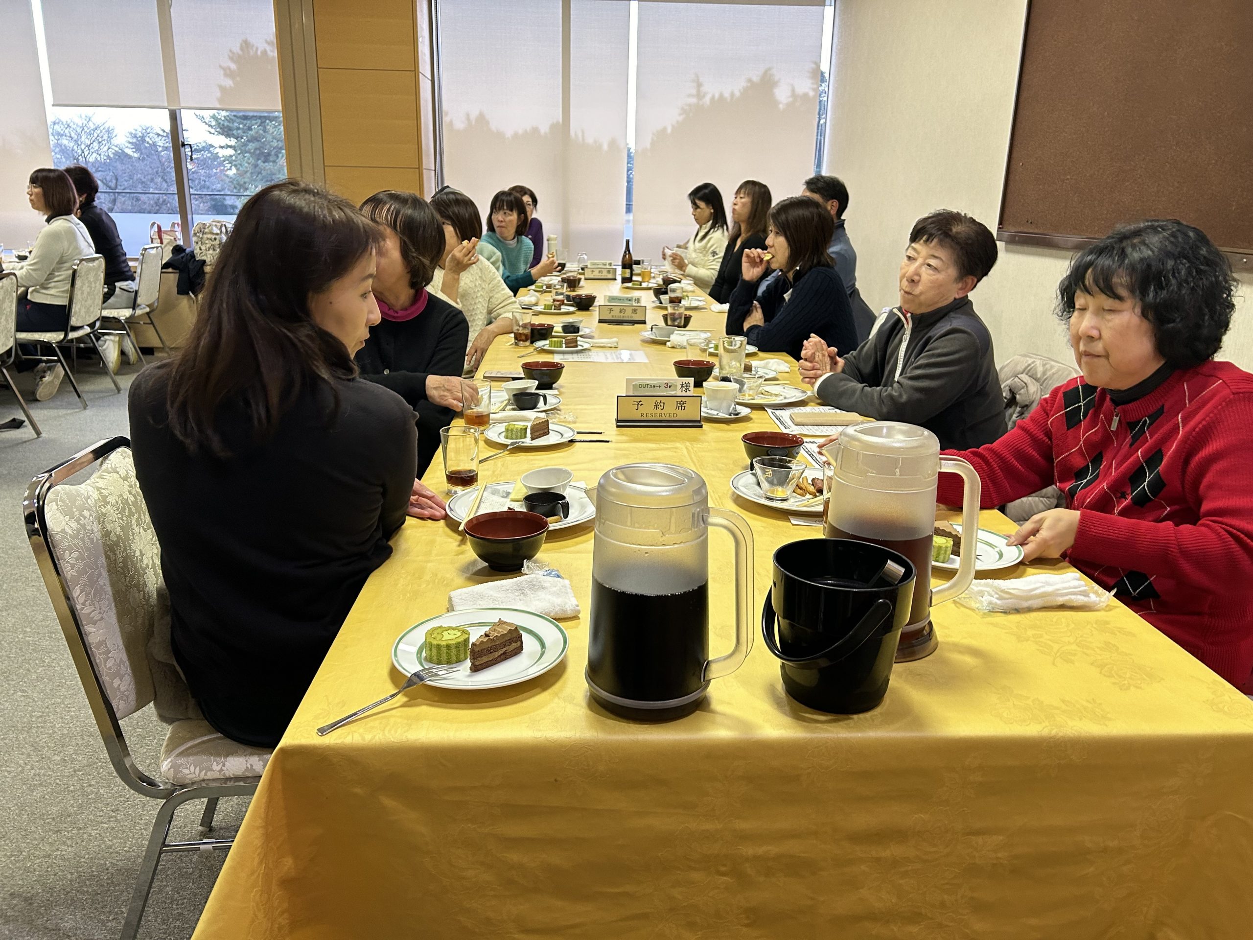 AD6AEDFD-1807-45D9-9EAD-67B0F6C407E1